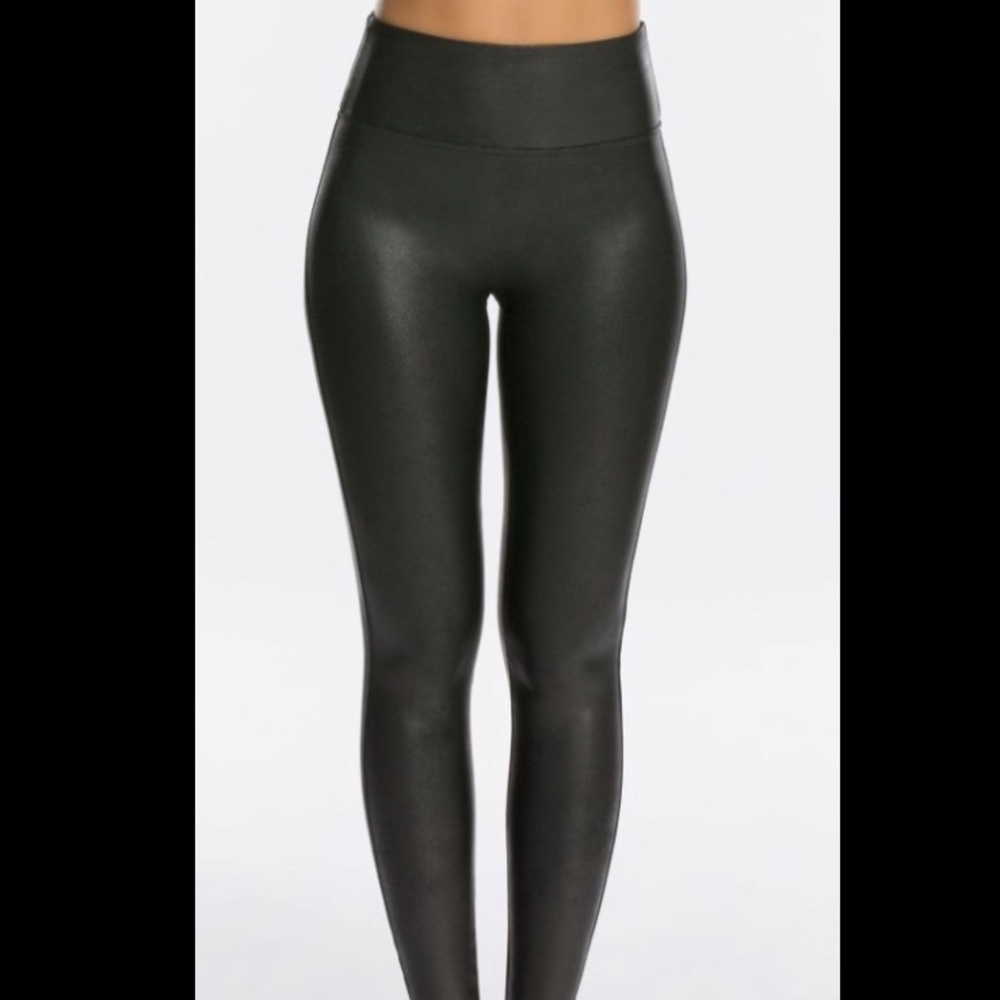 SPANX Faux Leather Leggings in black! Worn once.